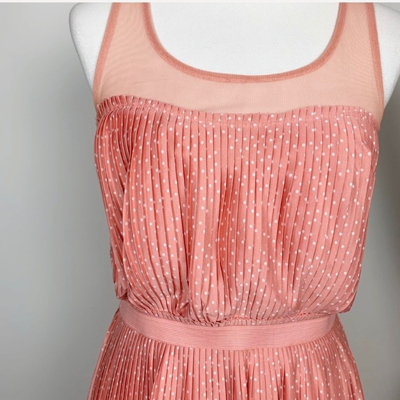 LC Lauren Conrad | Polkadot Mini Pleat Dress - Picture 4 of 8